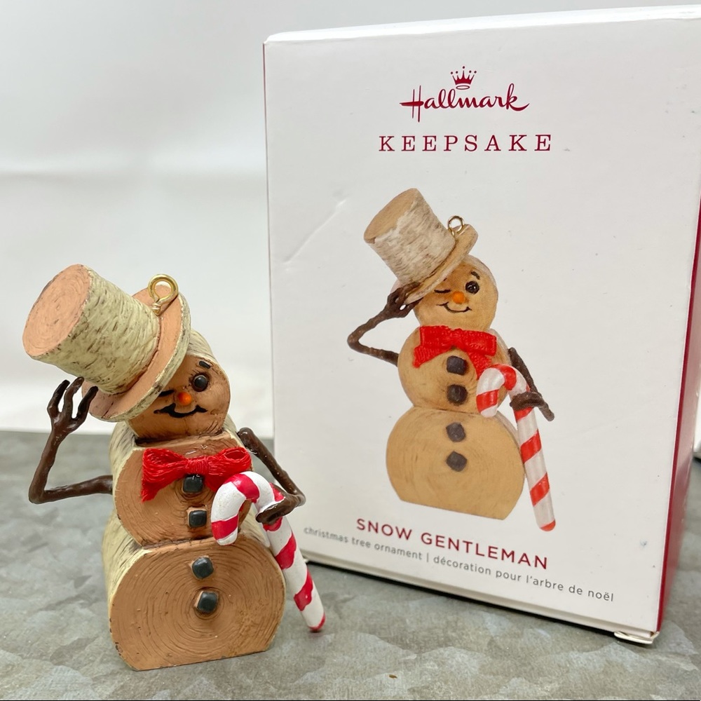Hallmark 2019 Snow Gentleman Ornament